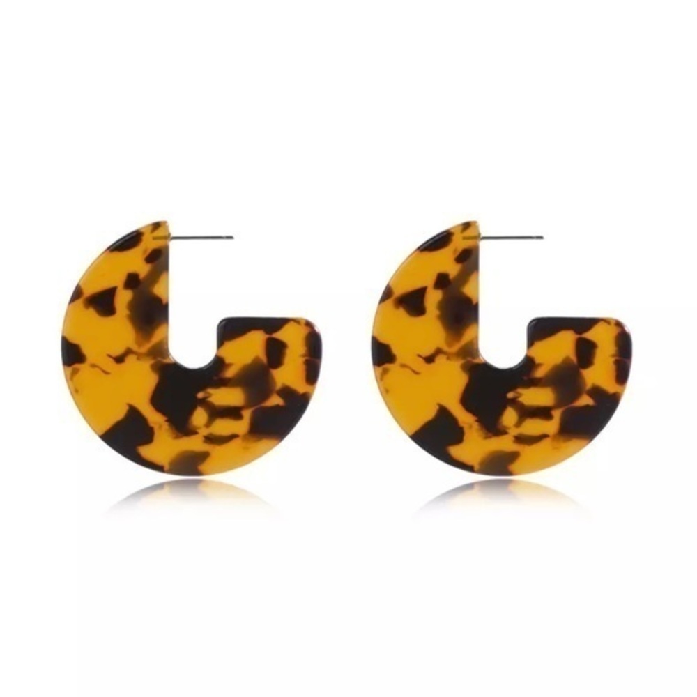 3/$30 💛 Acetate Resin Earrings